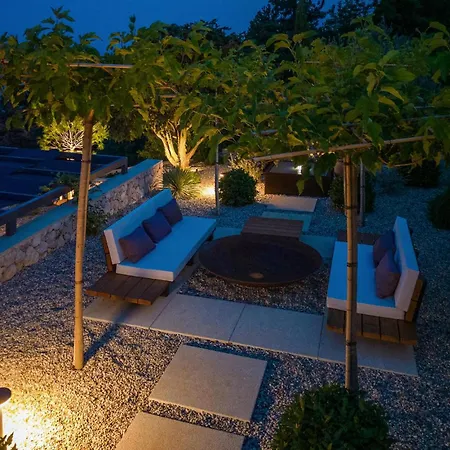 Holiday home Lovely In With Sauna Moscenicka Draga