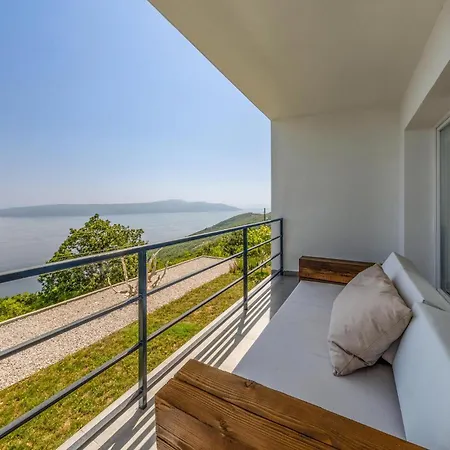 Amazing In With Sauna * Mošćenička Draga